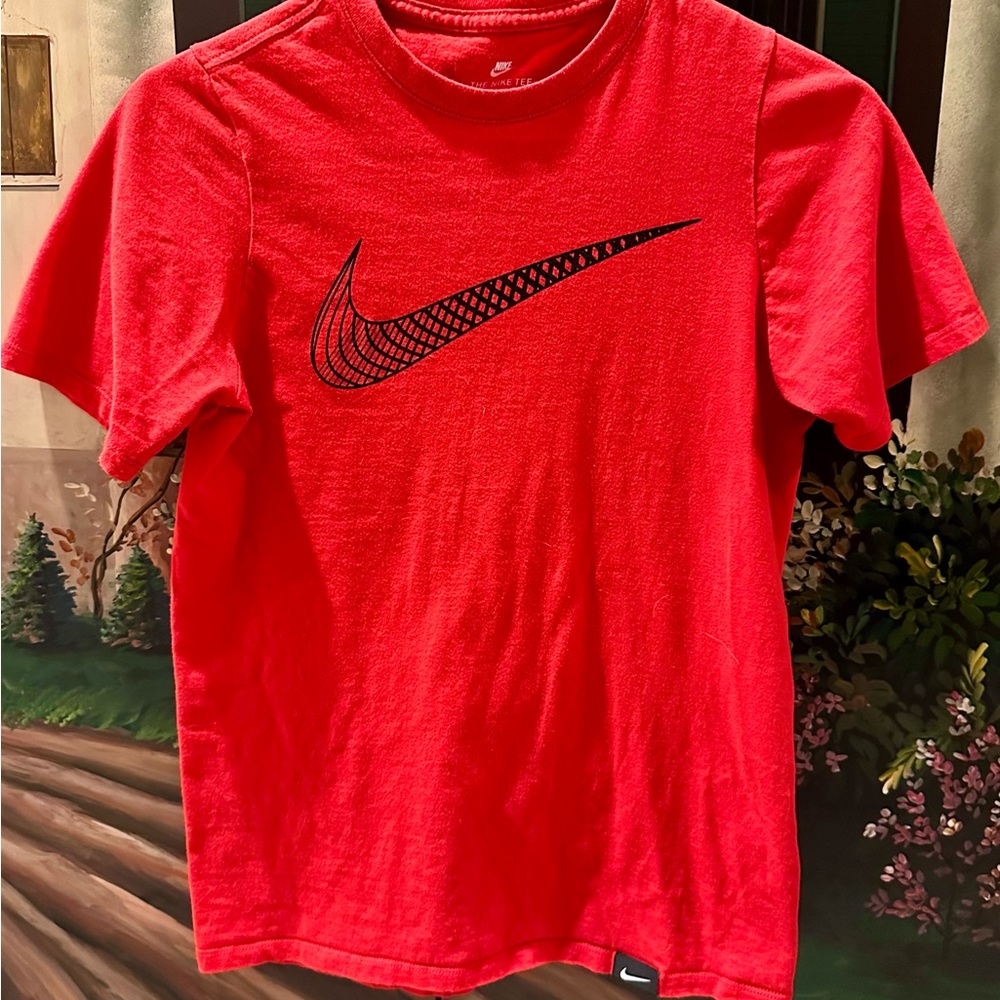 Nike Red Swoosh Tee Size Youth Large